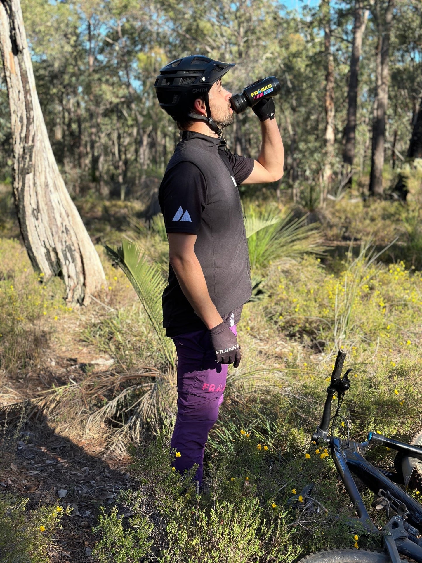 Premium Frankd Bottle - 650ml - Frankd MTB Apparel
