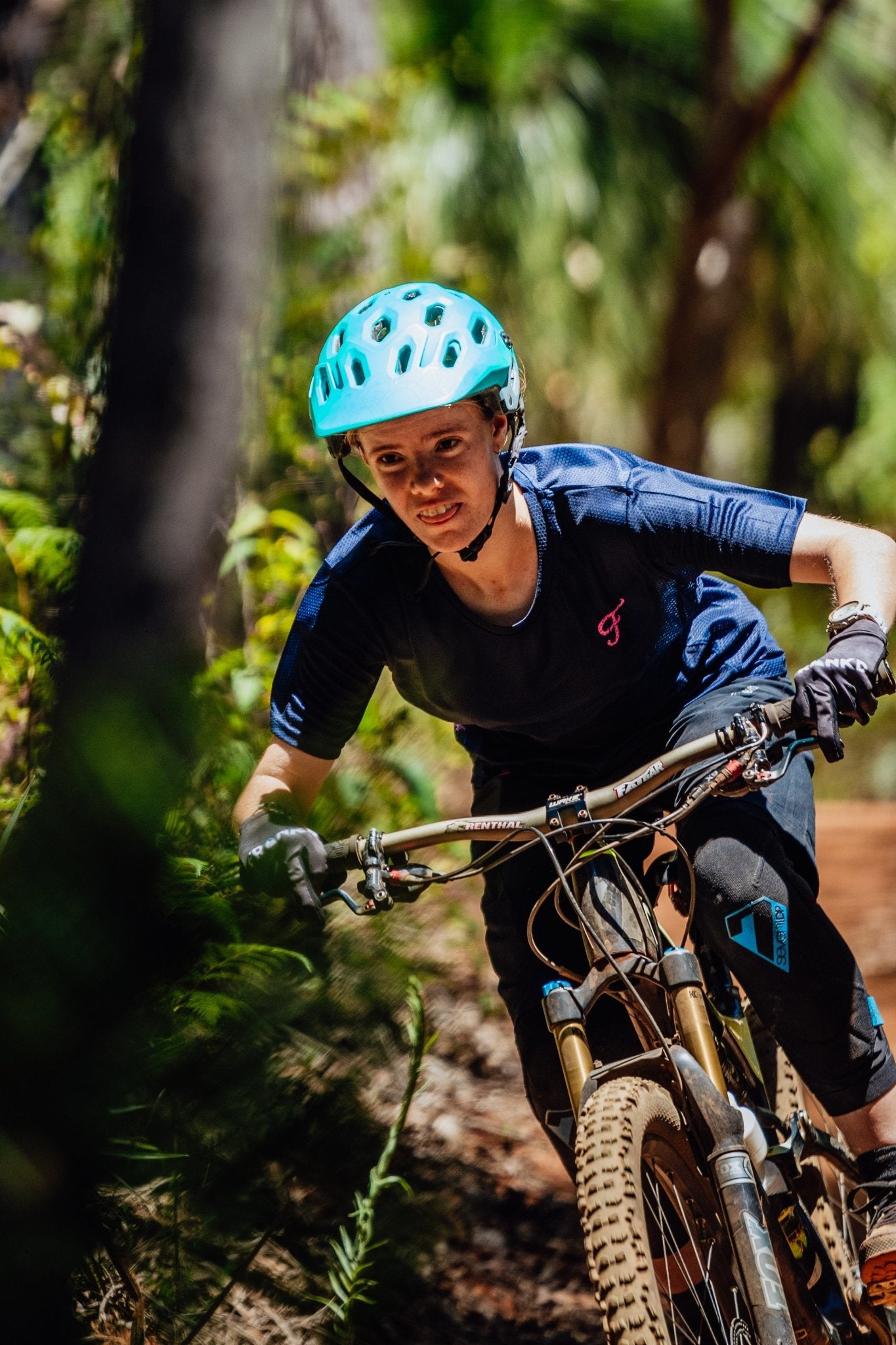 The Lettermark Jersey Navy - AirTech - Frankd MTB Apparel