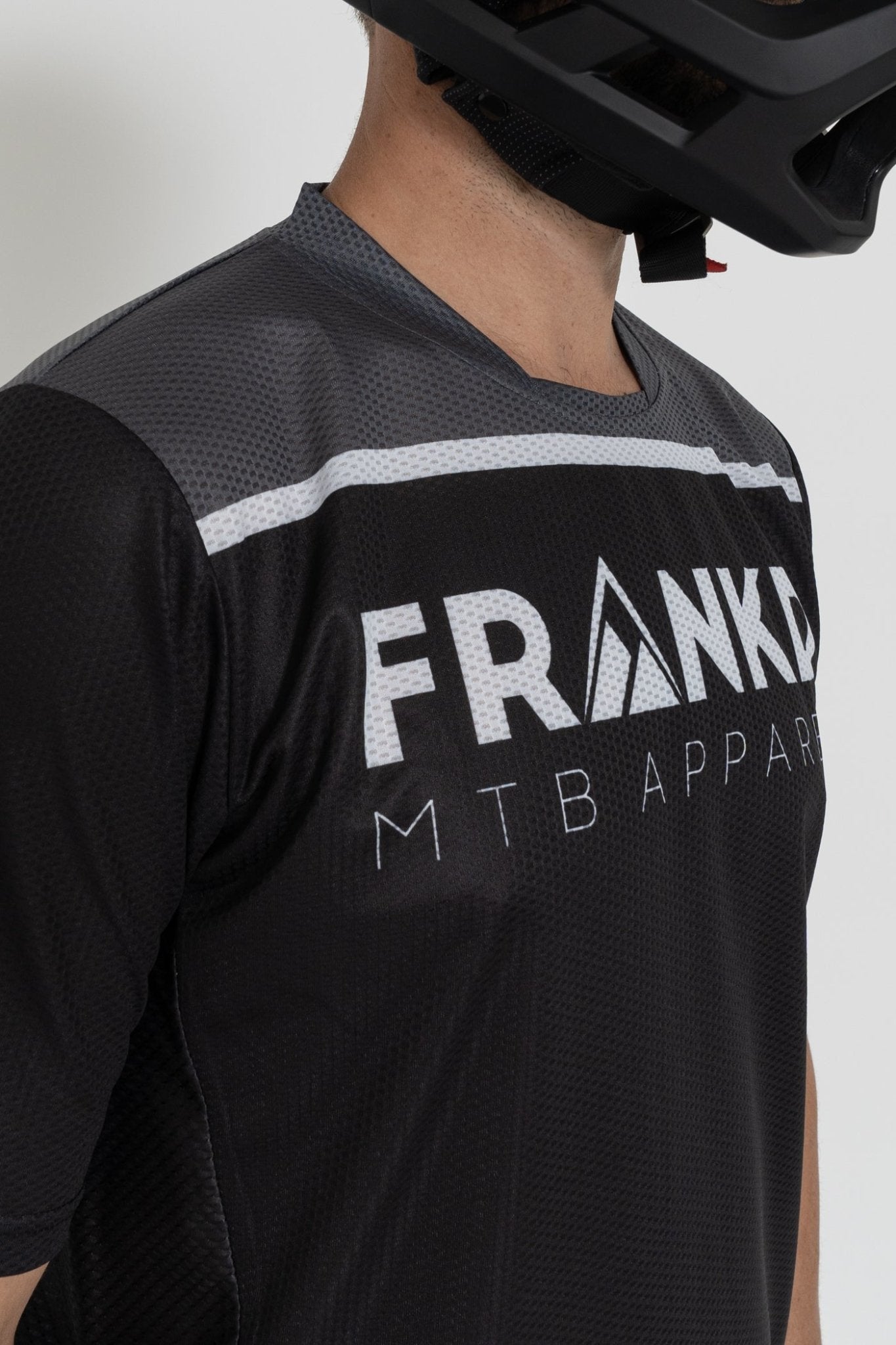 The Monochrome Jersey - AirTech - Frankd MTB Apparel