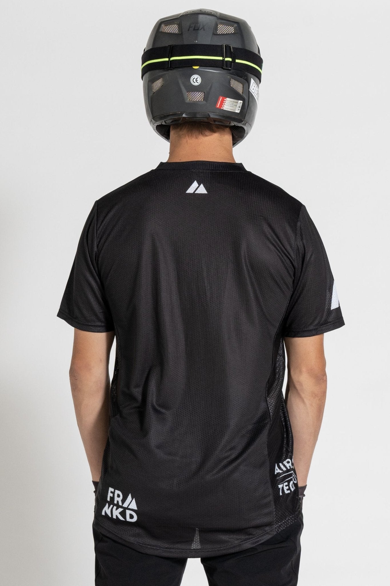 The Staple Jersey Black - AirTech - Frankd MTB Apparel