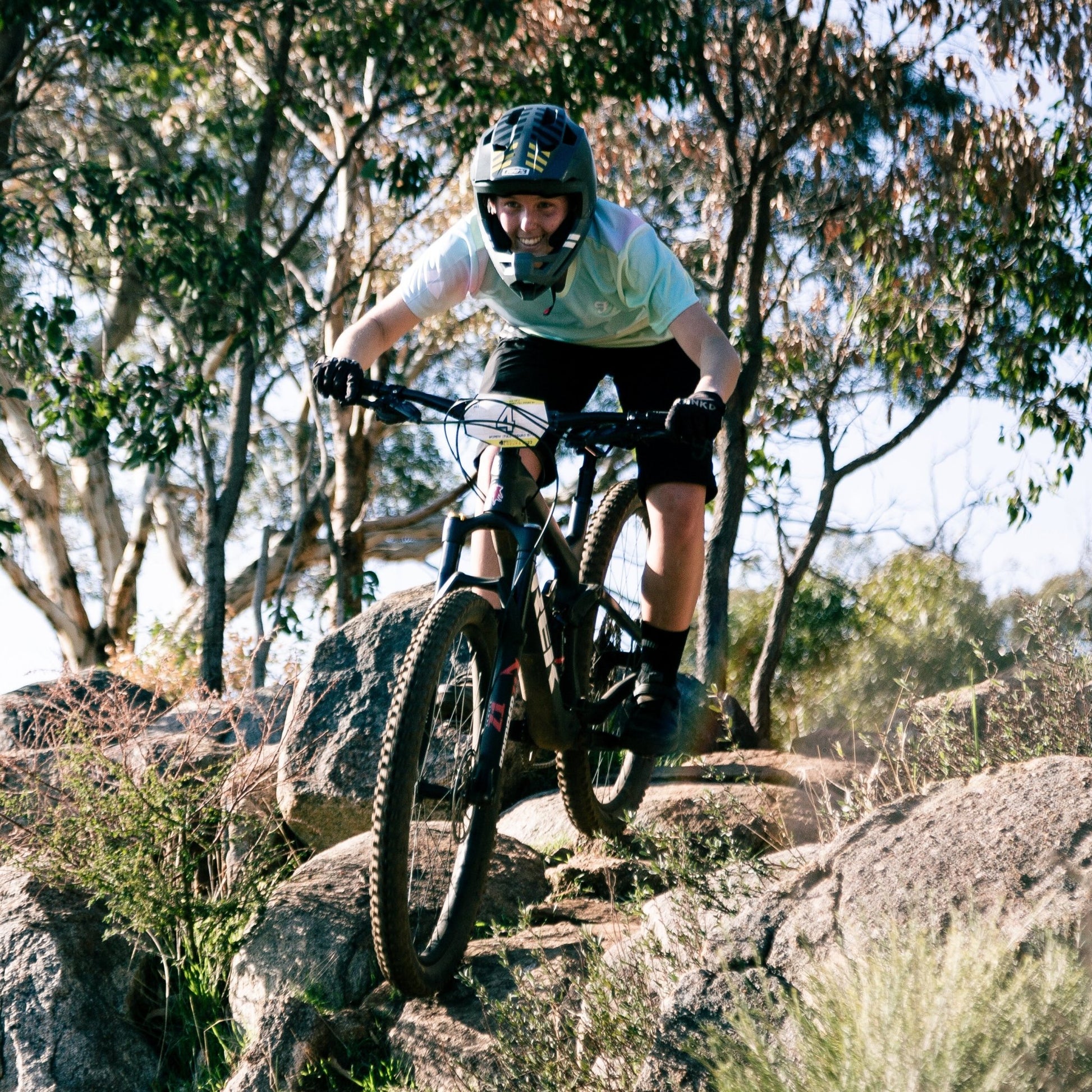 Women's Demand Shorts - Frankd MTB Apparel