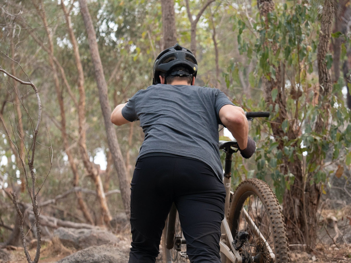 Wordmark Tech Tee Charcoal - Frankd MTB Apparel