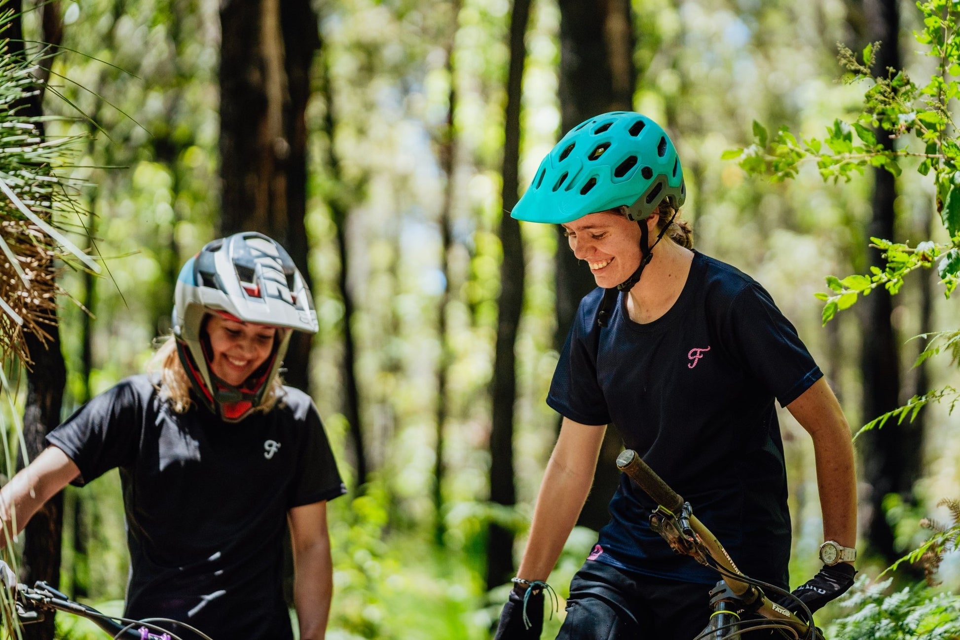 The Lettermark Jersey Black - AirTech - Frankd MTB Apparel